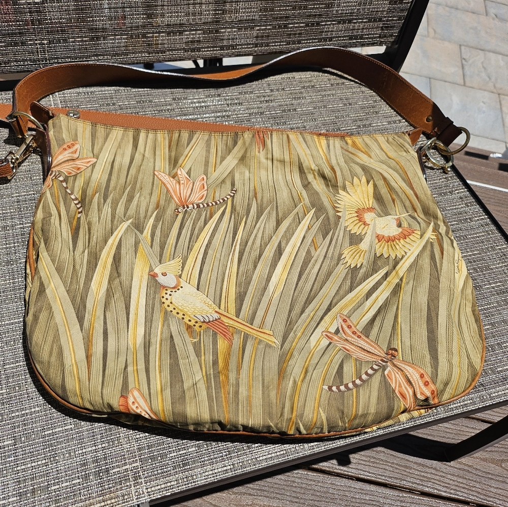 VGUC Salvatore Ferragamo nylon & leather jungle print large shoulder hobo bag - Picture 3 of 17